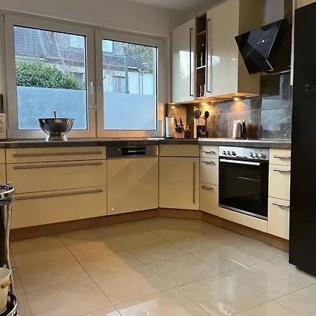Appartement Casa Arturo - Flughafen, Messe Und 3 Km *